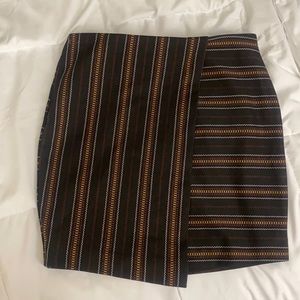Express mini skirt